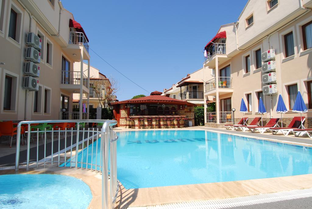 Burak Apart Hotel Fethiye Zewnętrze zdjęcie